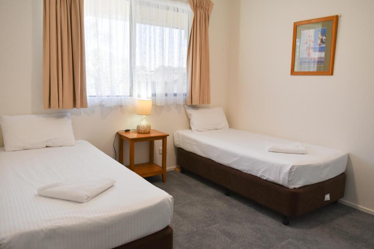 ميناء ماكواري Beaches Holiday Resort المظهر الخارجي الصورة